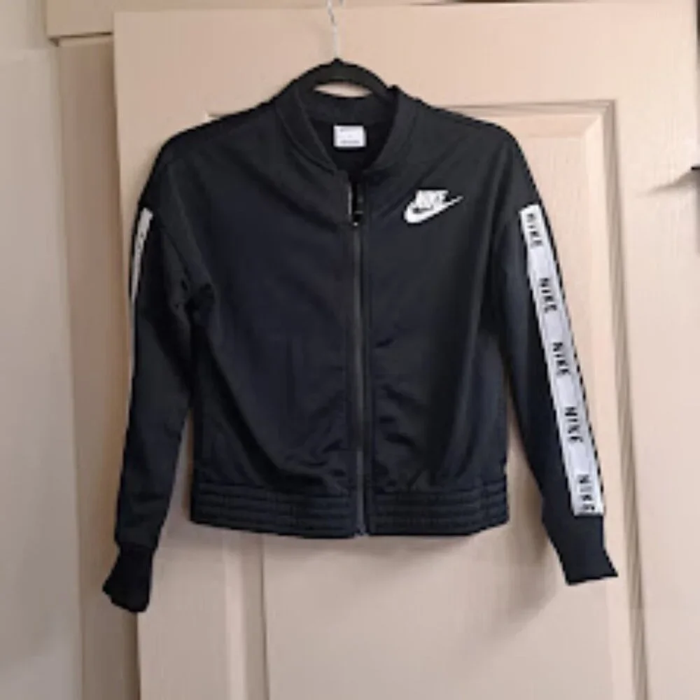 Nike youth girls Full Zip cropped track jacket with logo tape down long‎ sleeve